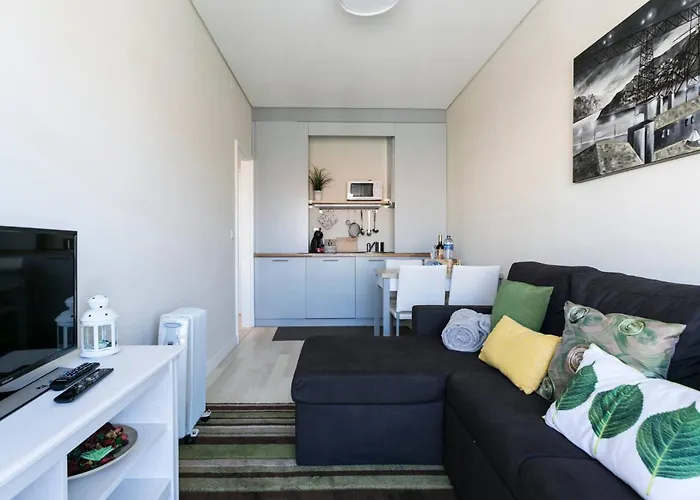 Santa Catarina Cozy Nest - Downtown *