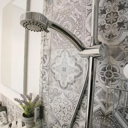 Santa Catarina Cozy Nest - Downtown Appartamento