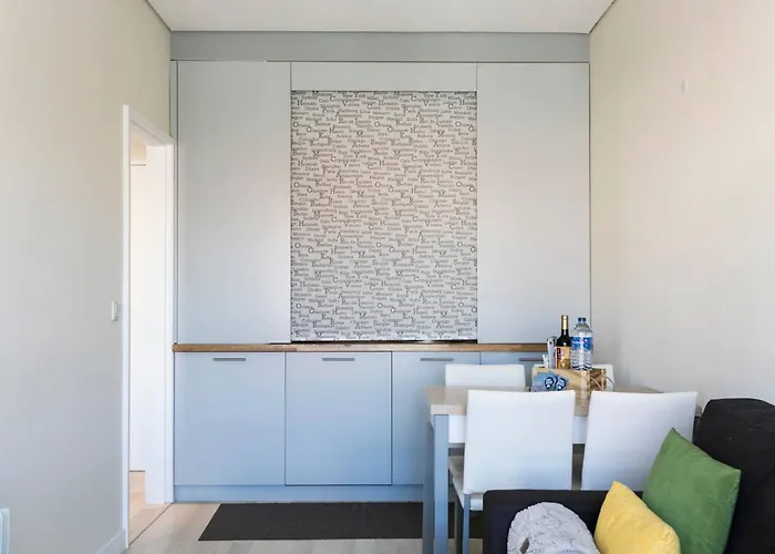 Santa Catarina Cozy Nest - Downtown *